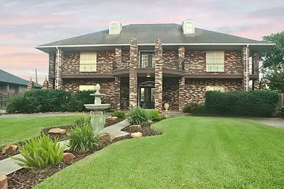 3005 Dow Circle, Deer Park, TX 77536 - Photo 2