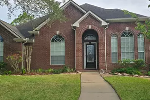 9406 Sunlake Dr, Pearland, TX 77584 - Photo 1