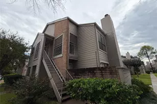 6701 Sands Point Dr, Houston, TX 77074 - Photo 12
