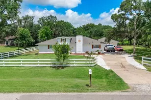 623 County Rd 687, Angleton, TX 77515 - Photo 46