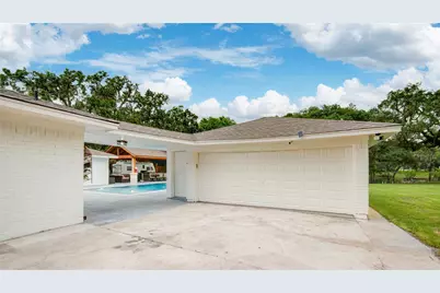 623 County Road 687, Angleton, TX 77515 - Photo 38