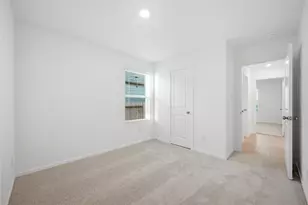 25585 Rose Creek Dr, Cleveland, TX 77328 - Photo 18