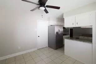 2106 Rose Rd, Pearland, TX 77581 - Photo 10