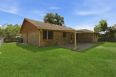 2106 Rose Rd, Pearland, TX 77581 - Photo 24