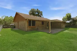 2106 Rose Rd, Pearland, TX 77581 - Photo 24
