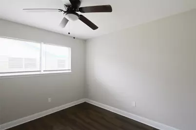 2106 Rose Rd, Pearland, TX 77581 - Photo 16