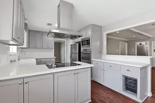 7215 Ridge Oak Dr, Houston, TX 77088 - Photo 20