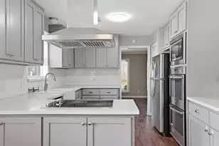 7215 Ridge Oak Dr, Houston, TX 77088 - Photo 22