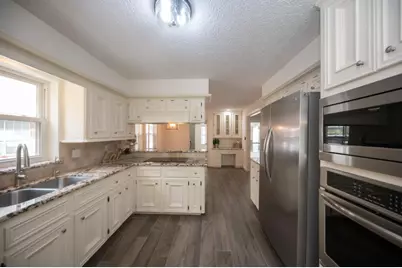 12138 Auburn Hills Drive, Tomball, TX 77377 - Photo 6