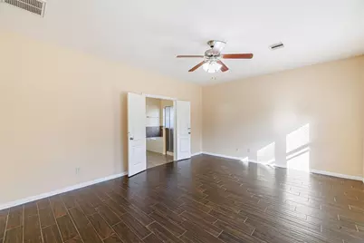 9919 Kendahlwood Lane, Tomball, TX 77375 - Photo 12