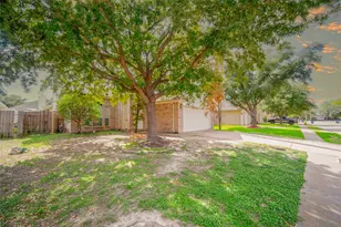 17219 Lilac Vale Ct, Houston, TX 77084 - Photo 4