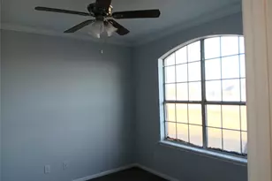 7411 Augusta Ln, Rosharon, TX 77583 - Photo 4