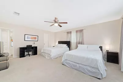 13 Woodhaven Wood Drive, The Woodlands, TX 77380 - Photo 20