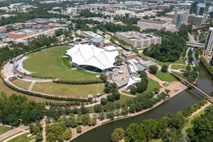 13 Woodhaven Wood Dr, The Woodlands, TX 77380 - Photo 36