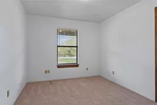 36 Pierce Rd, Huntsville, TX 77320 - Photo 18