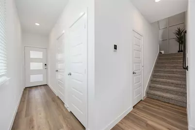 965 Mansfield Street, Houston, TX 77091 - Photo 8