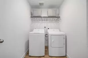 965 Mansfield St, Houston, TX 77091 - Photo 42