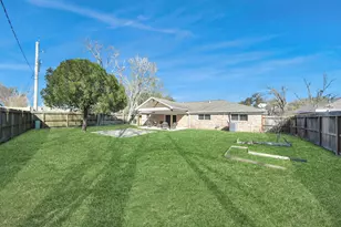 11123 Hazelhurst Dr, Houston, TX 77043 - Photo 16