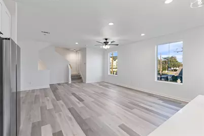 2702 Winbern Street #B, Houston, TX 77004 - Photo 6