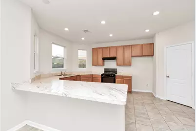 12515 Camellia Glade Lane, Houston, TX 77044 - Photo 10