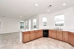 12515 Camellia Glade Ln, Houston, TX 77044 - Photo 6