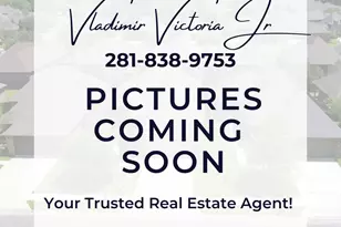 9810 Brookview Dr, La Porte, TX 77571 - Photo 2