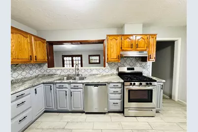 7905 Turquoise Lane, Houston, TX 77055 - Photo 10
