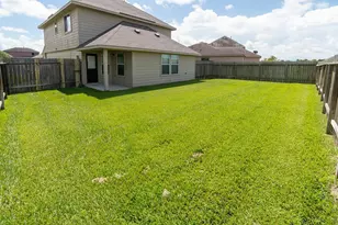 12716 Rio Nueces Ln, Rosharon, TX 77583 - Photo 2