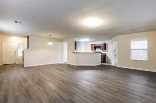 12716 Rio Nueces Ln, Rosharon, TX 77583 - Photo 6