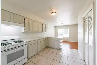 5514 Vickita Drive, Houston, TX 77032 - Photo 14