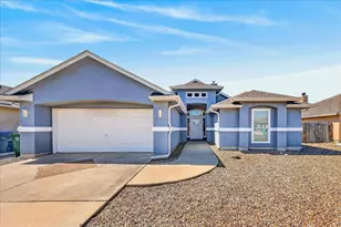 15217 Main Royal Dr, Corpus Christi, TX 78418 - Photo 1