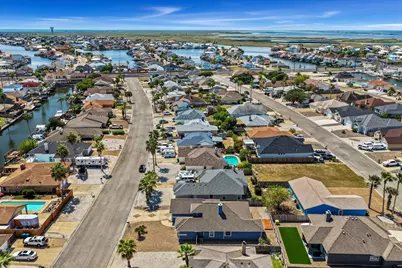 15217 Main Royal Drive, Corpus Christi, TX 78418 - Photo 46