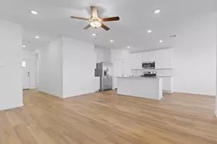 9115 Serene Haven, Rosharon, TX 77583 - Photo 10