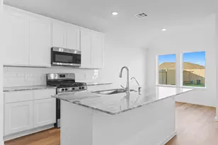 9115 Serene Haven, Rosharon, TX 77583 - Photo 4