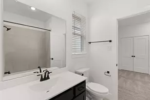 544 Red Cascade Trl, Willis, TX 77318 - Photo 10