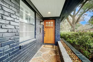 3422 Norris Dr, Houston, TX 77025 - Photo 2