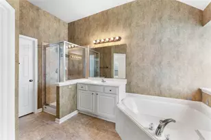 18634 Summercliff Ln, Tomball, TX 77377 - Photo 22