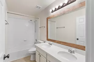 18634 Summercliff Ln, Tomball, TX 77377 - Photo 32