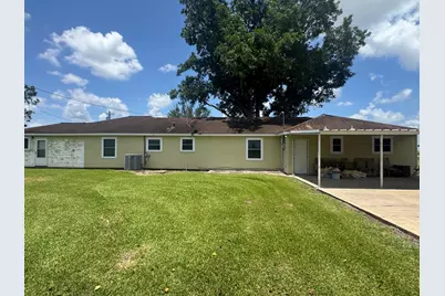 1331 County Road 313, Louise, TX 77455 - Photo 2