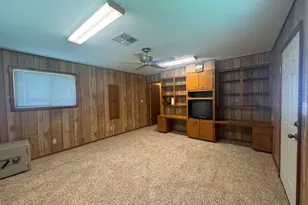 1331 Co Rd 313, Louise, TX 77455 - Photo 22