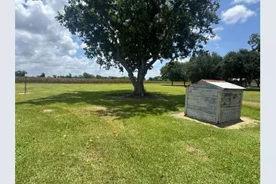 1331 County Road 313, Louise, TX 77455 - Photo 4