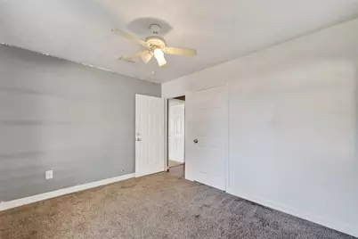 504 N Circle Drive, Baytown, TX 77520 - Photo 34
