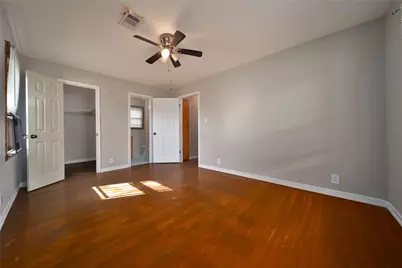 6722 Roxbury Road, Houston, TX 77087 - Photo 4