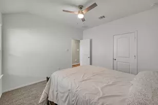 319 Chateau Bay Ln, Crosby, TX 77532 - Photo 20