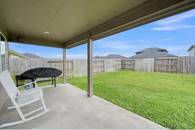 319 Chateau Bay Lane, Crosby, TX 77532 - Photo 24