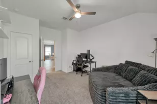 319 Chateau Bay Ln, Crosby, TX 77532 - Photo 18