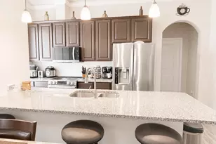 915 Lakeland Cir, Rosharon, TX 77583 - Photo 6