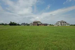 915 Lakeland Cir, Rosharon, TX 77583 - Photo 12