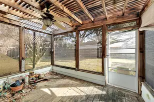 12466 Kimberley Ln, Houston, TX 77024 - Photo 34