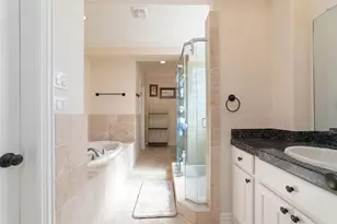 1126 Gardencrest Ln, Houston, TX 77077 - Photo 22